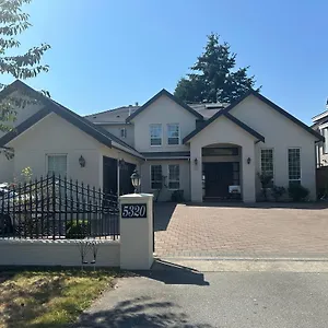 Vancouver Luxury Homestay Richmond